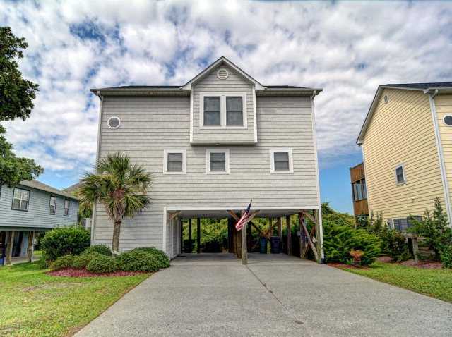 47 N Ridge Surf City, NC 28445 - Photo 1 of 40 Primary Photo