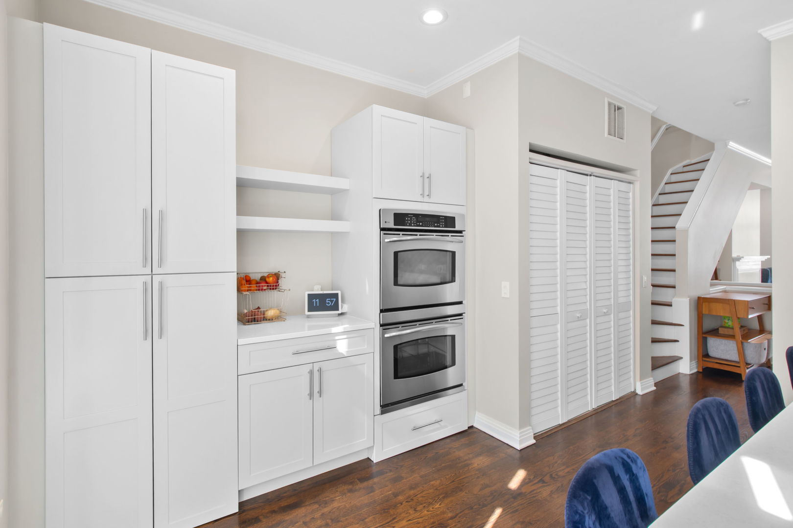 1738 South Indiana Avenue Chicago, IL 60616 - Photo 11 of 29 a kitchen with stainless steel appliances a stove a refrigerator and cabinets