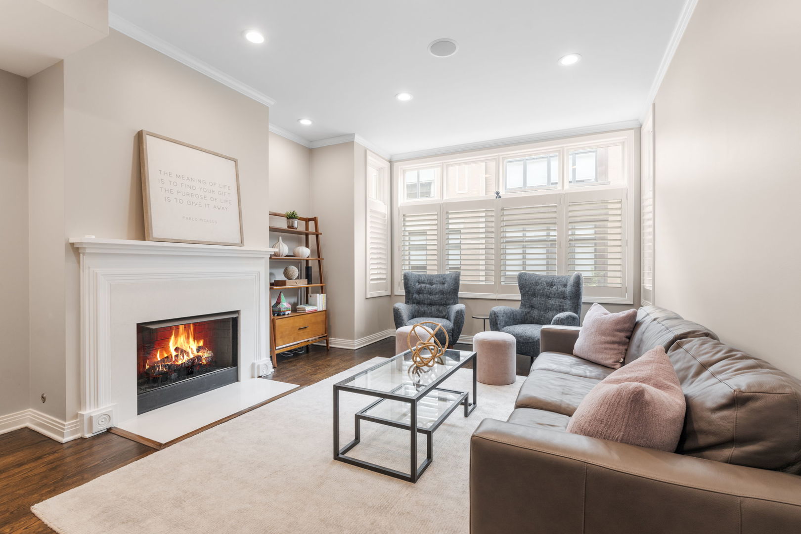1738 South Indiana Avenue Chicago, IL 60616 - Photo 6 of 29 a living room with furniture and a fireplace