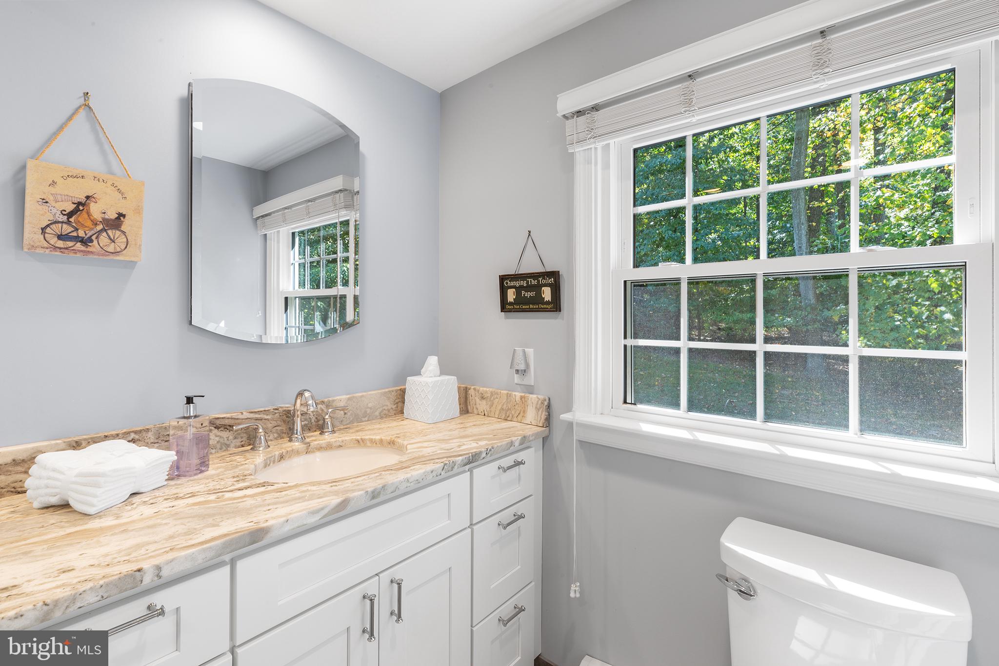 611 Bair Road Berwyn, PA 19312 - Photo 23 of 40 Hall Bathroom