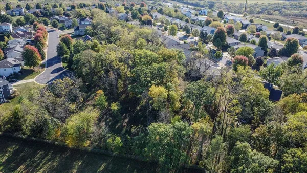 $145,000 | 121 Autumnwood Circle, Mount Horeb, WI 53572