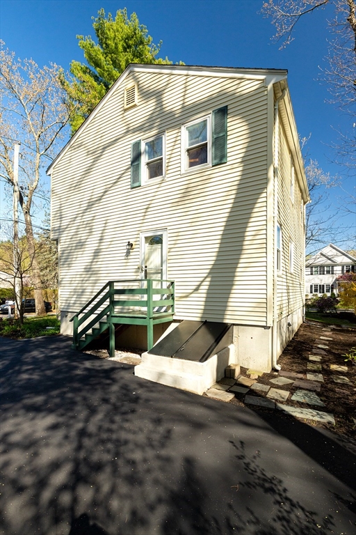 2 Marigold Avenue Wellesley, MA 02482 - Photo 40 of 42
