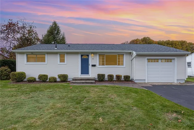 $240,000 | 161 Verstreet Drive, Greece, NY 14616