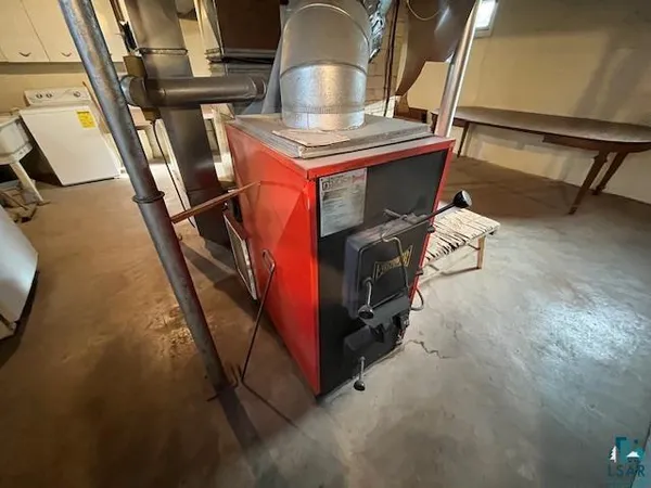 $119,900 | 1204 West 2nd Street, Eveleth, MN 55734