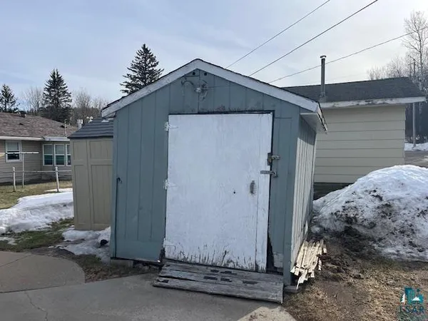 $119,900 | 1204 West 2nd Street, Eveleth, MN 55734