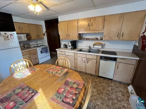 $119,900 | 1204 West 2nd Street, Eveleth, MN 55734