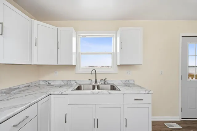 $199,000 | 1501 120th Street, Welcome, MN 56181