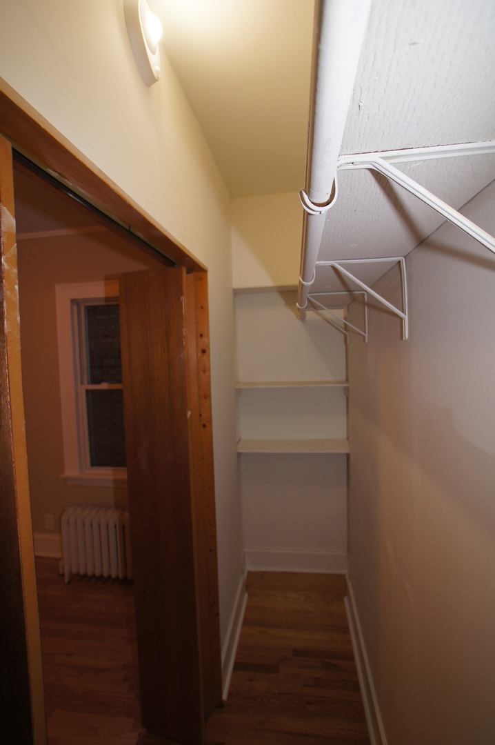 1507 Ridgeland Avenue Berwyn, IL 60402 - Photo 4 of 19