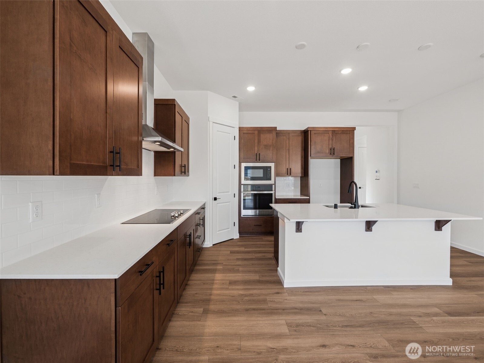 788 South Davis Street, Unit 108 Buckley, WA 98321 - Photo 2 of 10