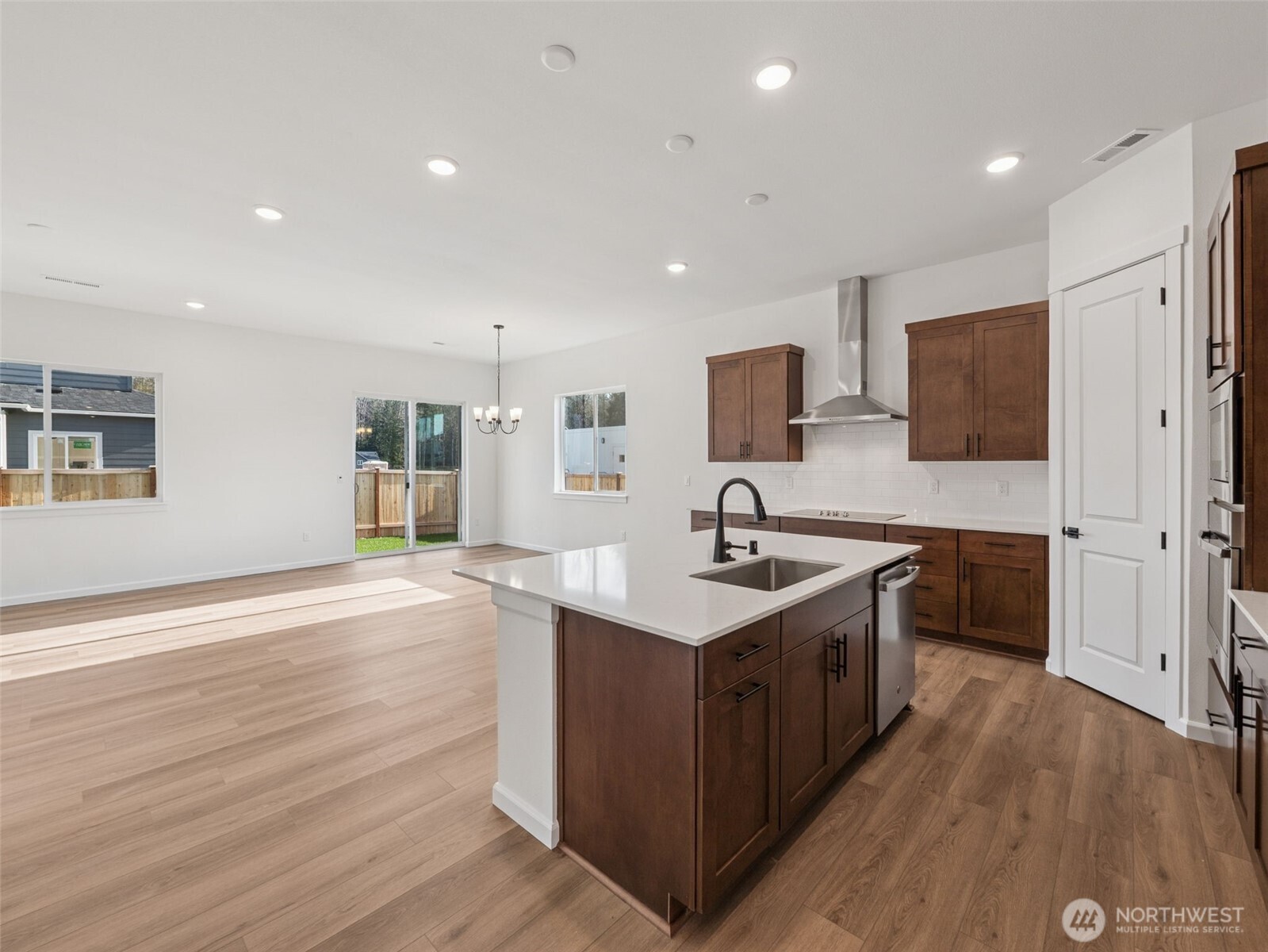 788 South Davis Street, Unit 108 Buckley, WA 98321 - Photo 3 of 10