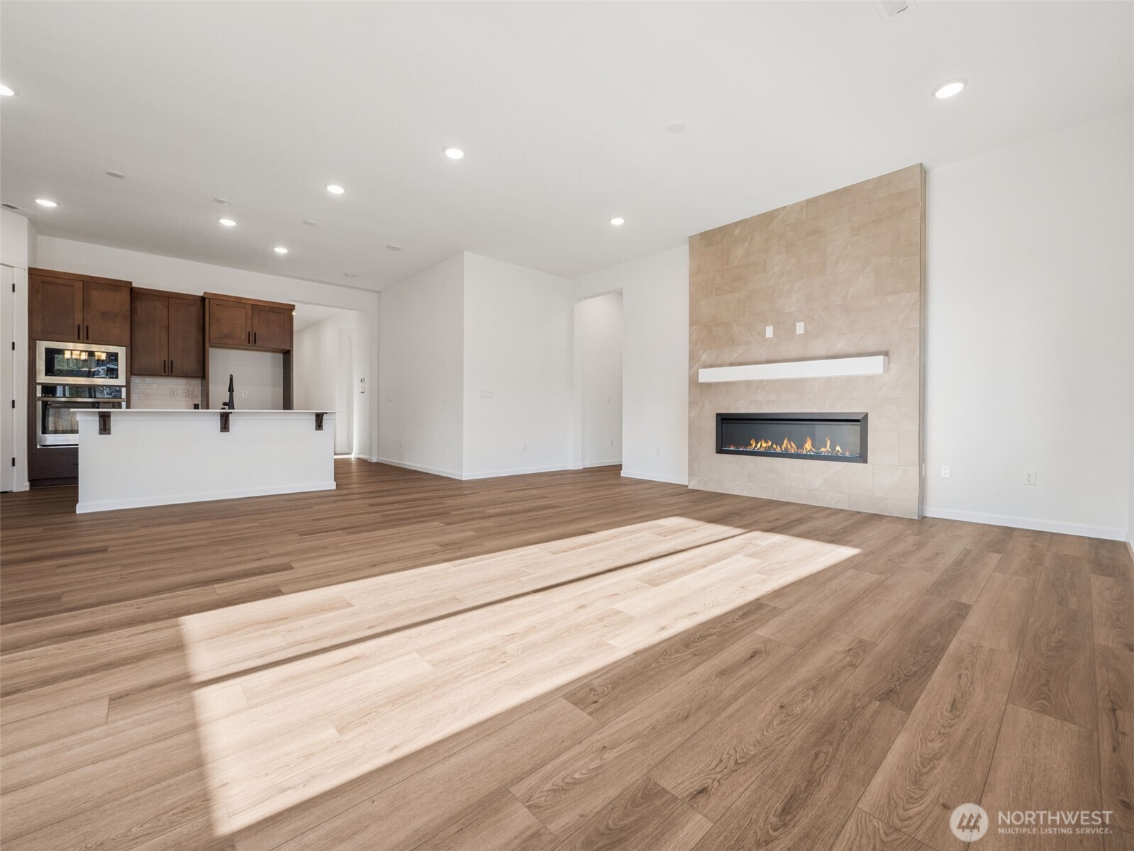 788 South Davis Street, Unit 108 Buckley, WA 98321 - Photo 5 of 10