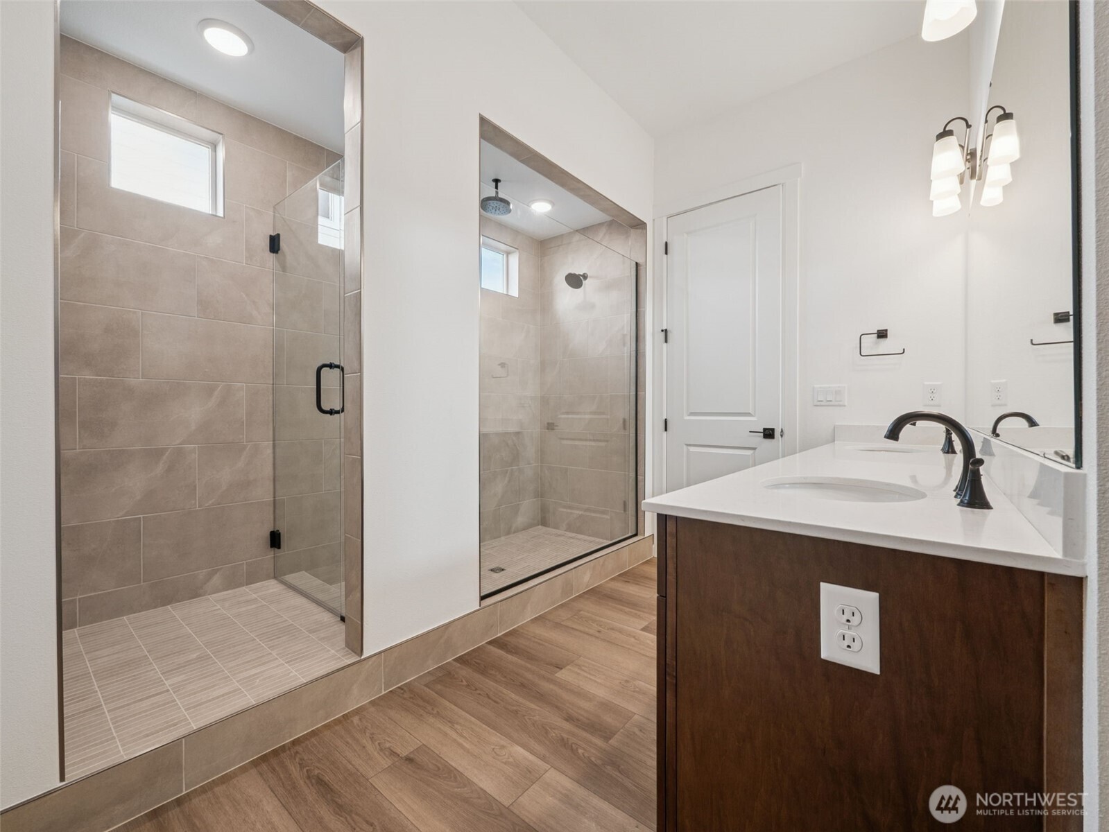 788 South Davis Street, Unit 108 Buckley, WA 98321 - Photo 7 of 10