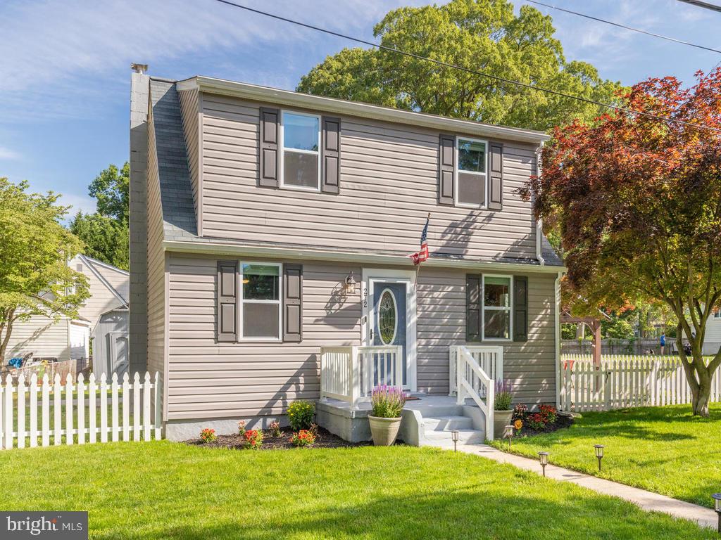 272 Riverside Drive Pasadena, MD 21122 - Photo 2 of 41 Gallery Image 2