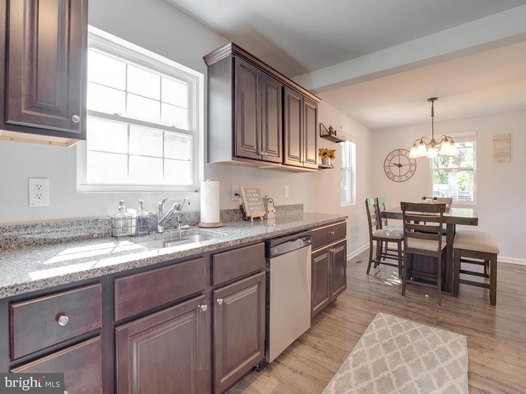 272 Riverside Drive Pasadena, MD 21122 - Photo 13 of 41 Gallery Image 13