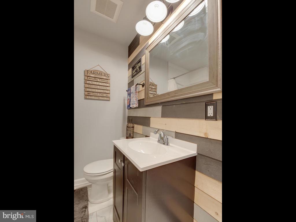 272 Riverside Drive Pasadena, MD 21122 - Photo 26 of 41 Gallery Image 26