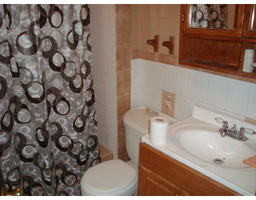 84 Beachview Road Boston, MA 02128 - Photo 10 of 10 Gallery Image 10