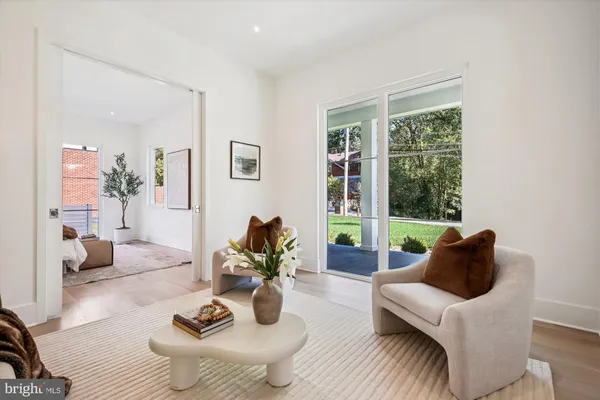 $3,299,000 | 6514 76th Street, Cabin John, MD 20818