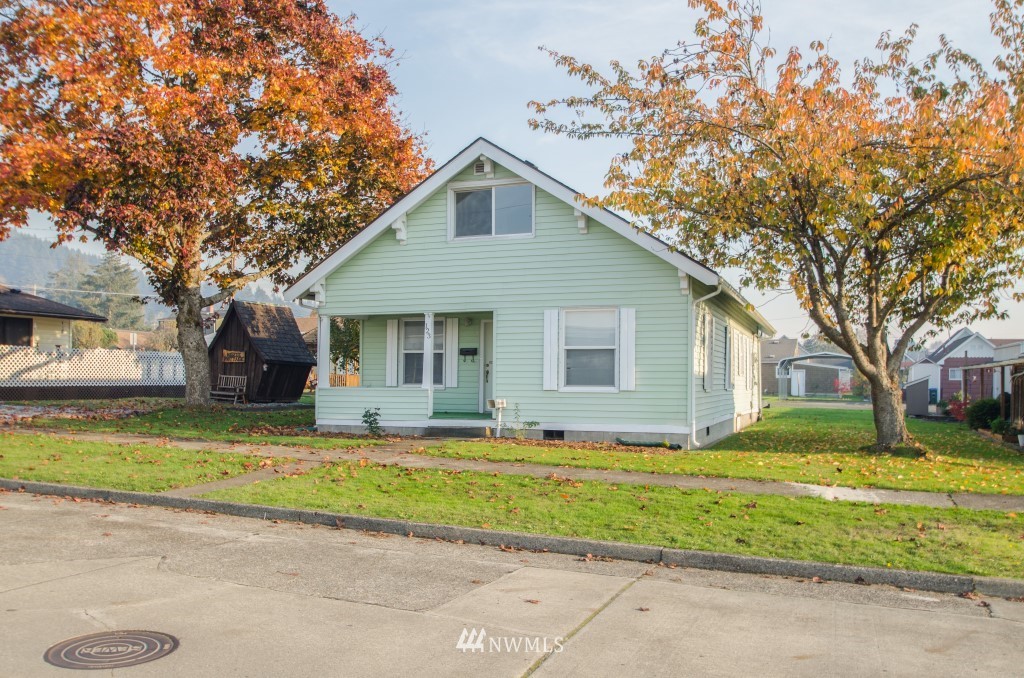 123 Southwest 3rd Street Chehalis, WA 98532 - Photo 2 of 24 Gallery Image 2