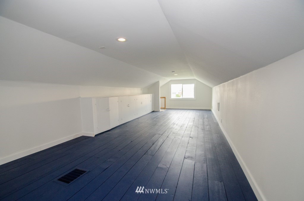 123 Southwest 3rd Street Chehalis, WA 98532 - Photo 23 of 24 Gallery Image 23