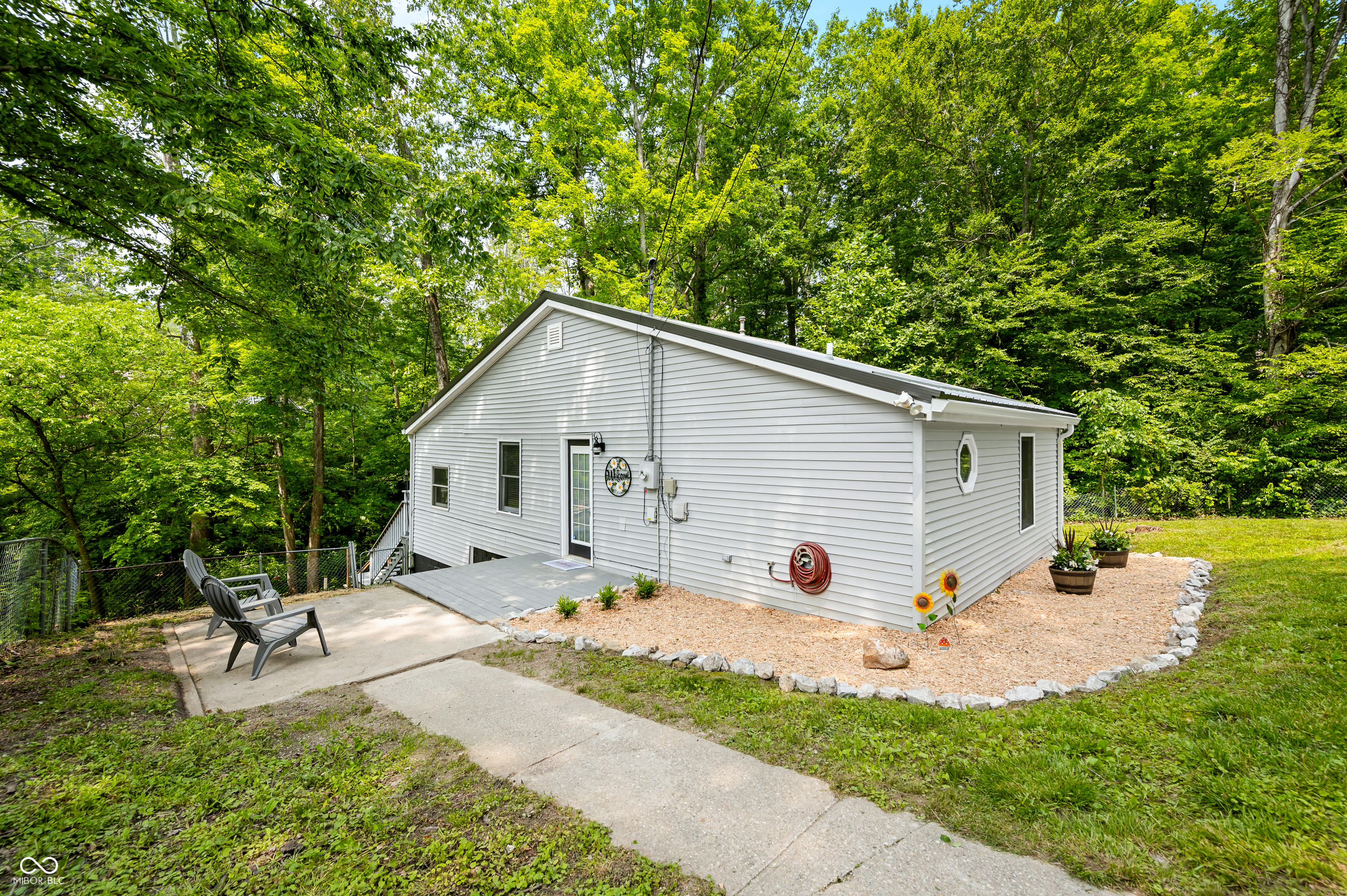 8576 Riser Drive Nineveh, IN 46164 - Photo 4 of 41