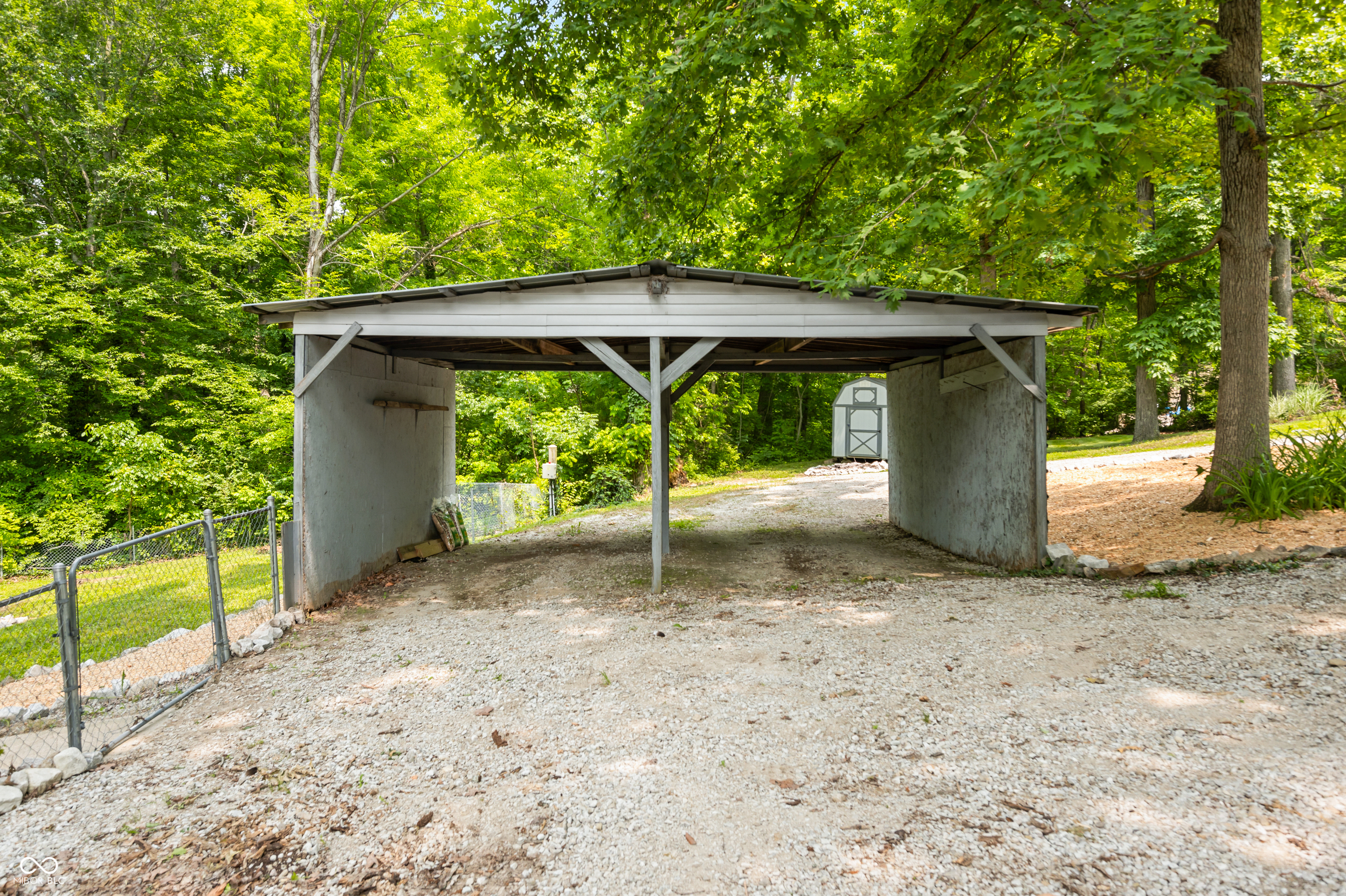 8576 Riser Drive Nineveh, IN 46164 - Photo 10 of 41