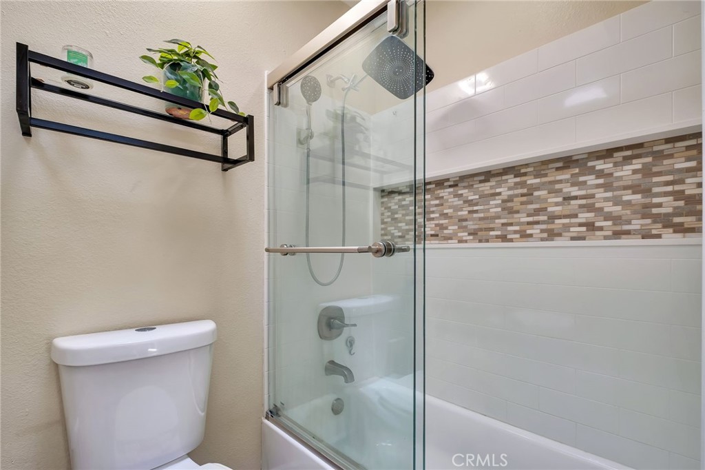 950 West Lambert Road, Unit 30 La Habra, CA 90631 - Photo 19 of 37