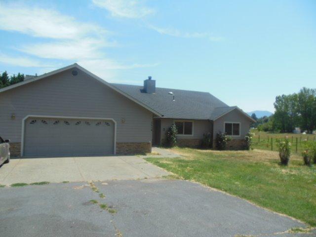 1701 Rounds Avenue Grants Pass, OR 97527 - Photo 2 of 18 Additional Photo