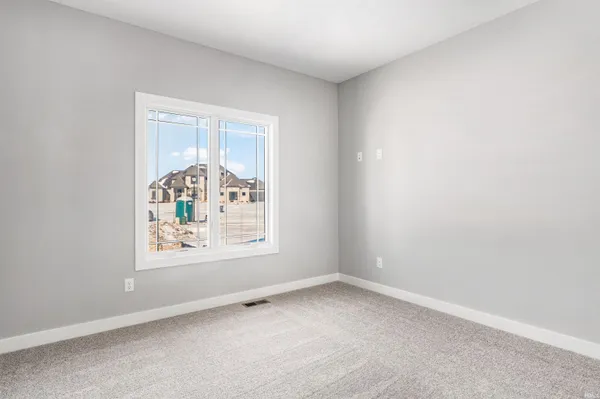 $688,900 | 17740 Castlefeane Court, Leo, IN 46765