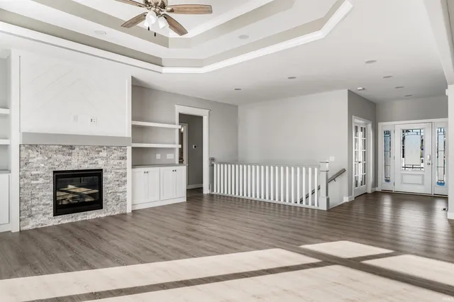 $689,900 | 17740 Castlefeane Court, Leo, IN 46765