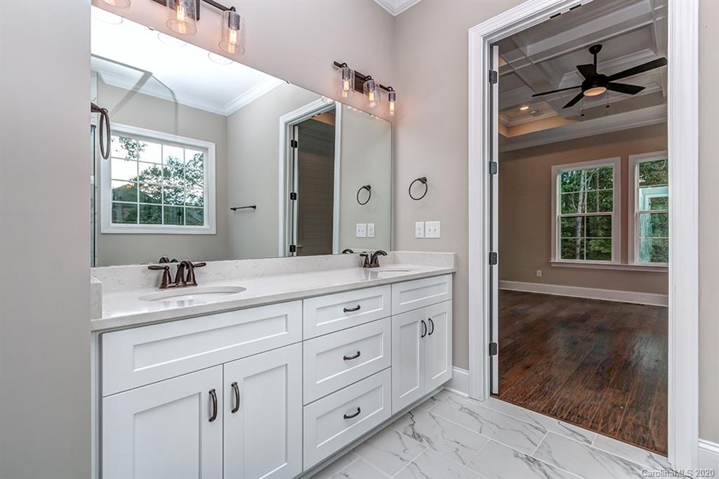 605 Highland Ridge Point Lake Wylie, SC 29710 - Photo 22 of 44 Gallery Image 22