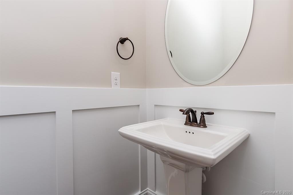 605 Highland Ridge Point Lake Wylie, SC 29710 - Photo 24 of 44 Gallery Image 24