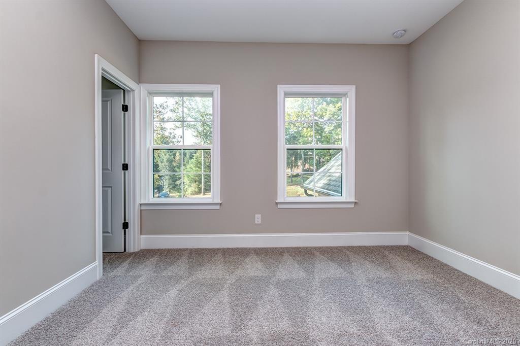 605 Highland Ridge Point Lake Wylie, SC 29710 - Photo 27 of 44 Gallery Image 27