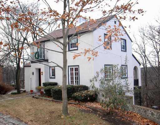 328 Woodside Road Forest Hills, PA 15221 - Photo 1 of 7 Exterior Front.