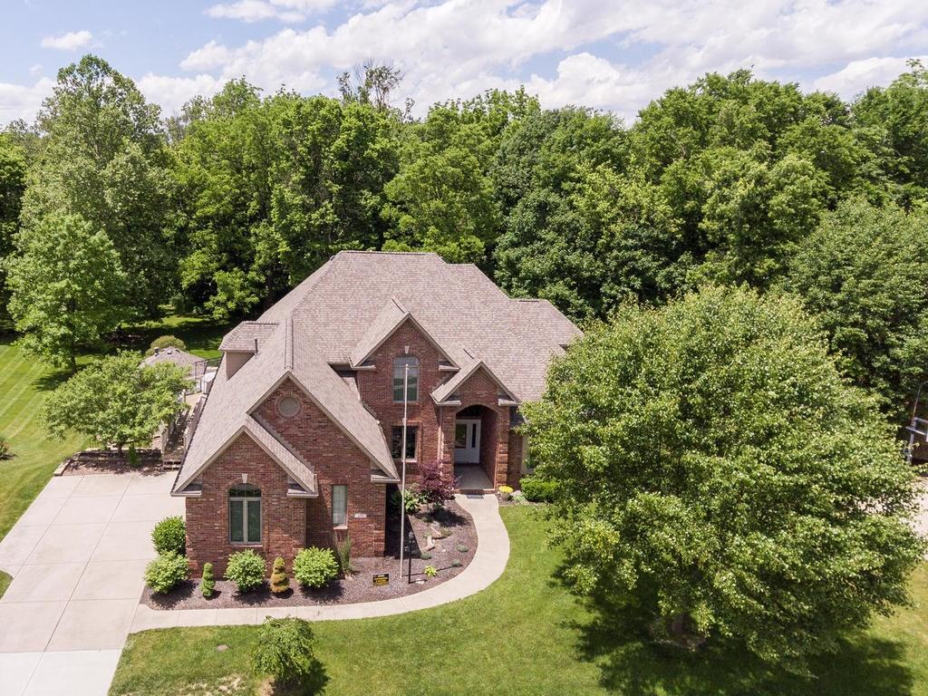386 Sycamore Ridge Court Avon, IN 46123 - Photo 1 of 44 Gallery Image 1