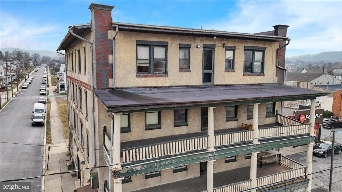 200 West Lancaster Avenue Reading, PA 19607 - Photo 14 of 50 a front view of a house with a porch