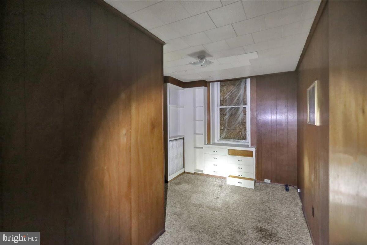 200 West Lancaster Avenue Reading, PA 19607 - Photo 30 of 50 a view of empty room with a fireplace