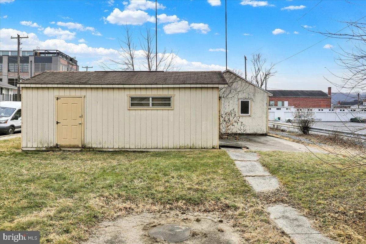 200 West Lancaster Avenue Reading, PA 19607 - Photo 49 of 50 a kitchen that has a lot of cabinets and a wooden floor