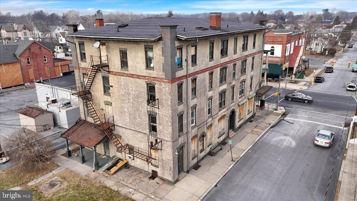200 West Lancaster Avenue Reading, PA 19607 - Photo 10 of 50 a view of a large building with a yard