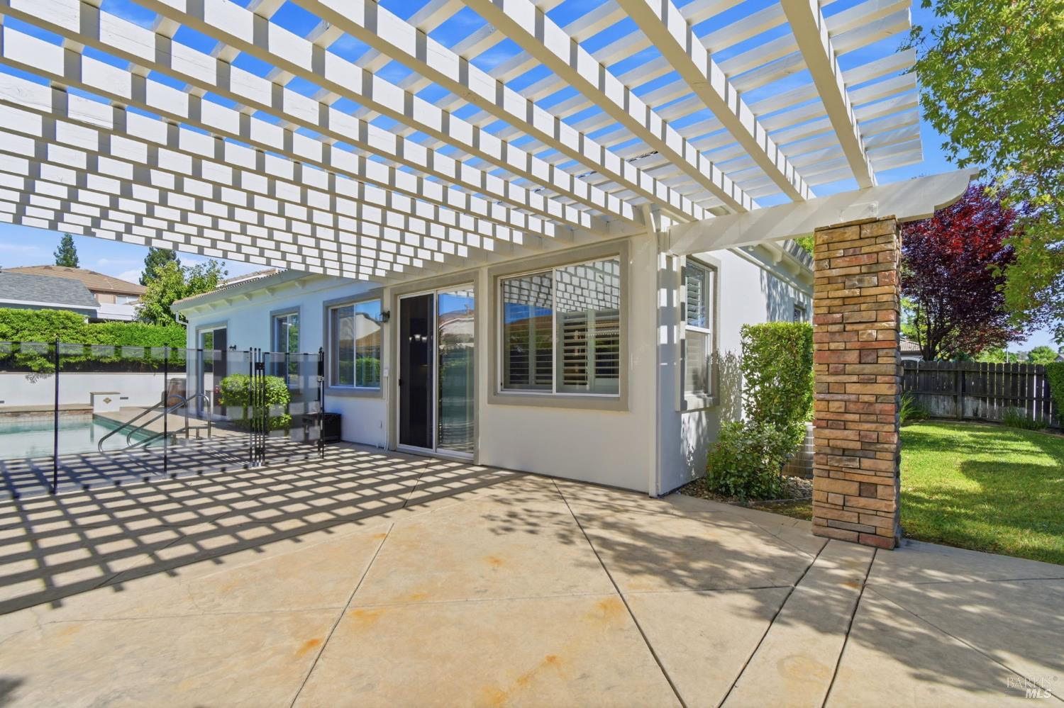 448 Three Rivers Court Vacaville, CA 95688 - Photo 42 of 44