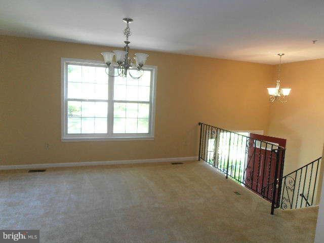 8807 Dangerfield Road Clinton, MD 20735 - Photo 5 of 28 Dining Room