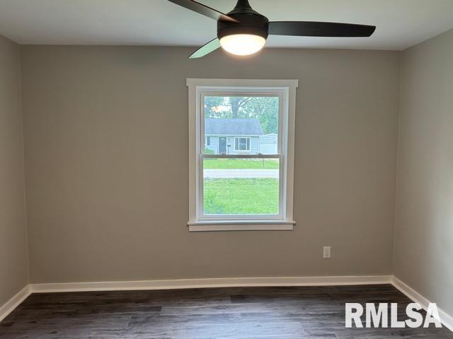 3924 East Greenhill Road Decatur, IL 62521 - Photo 12 of 21