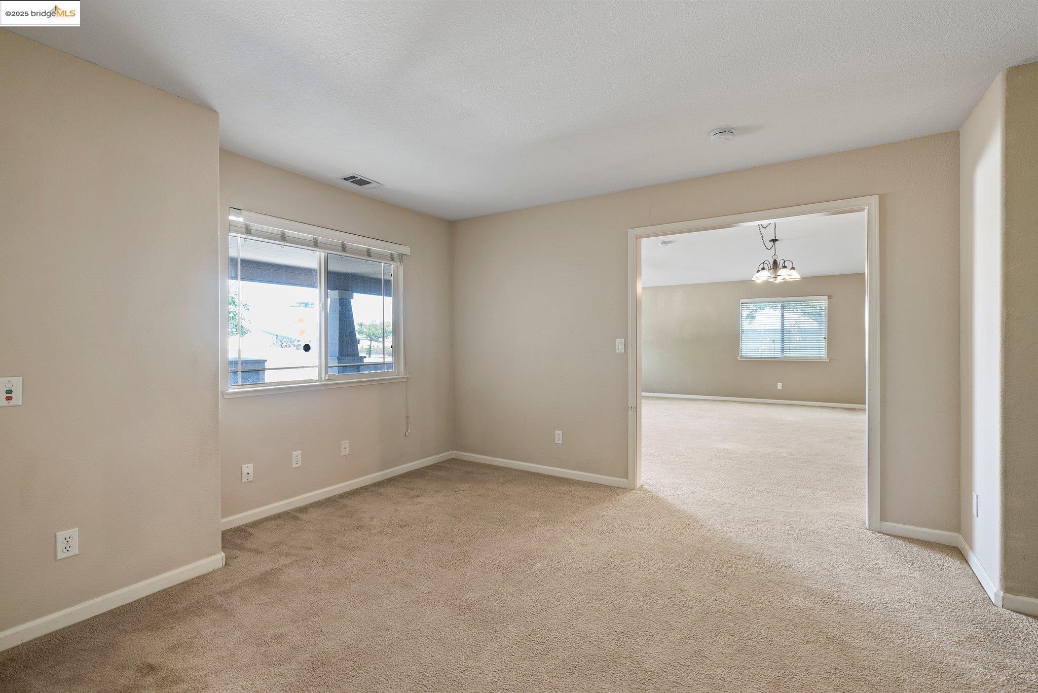 5200 Mohican Way Antioch, CA 94531 - Photo 40 of 50 an empty room with windows and closet