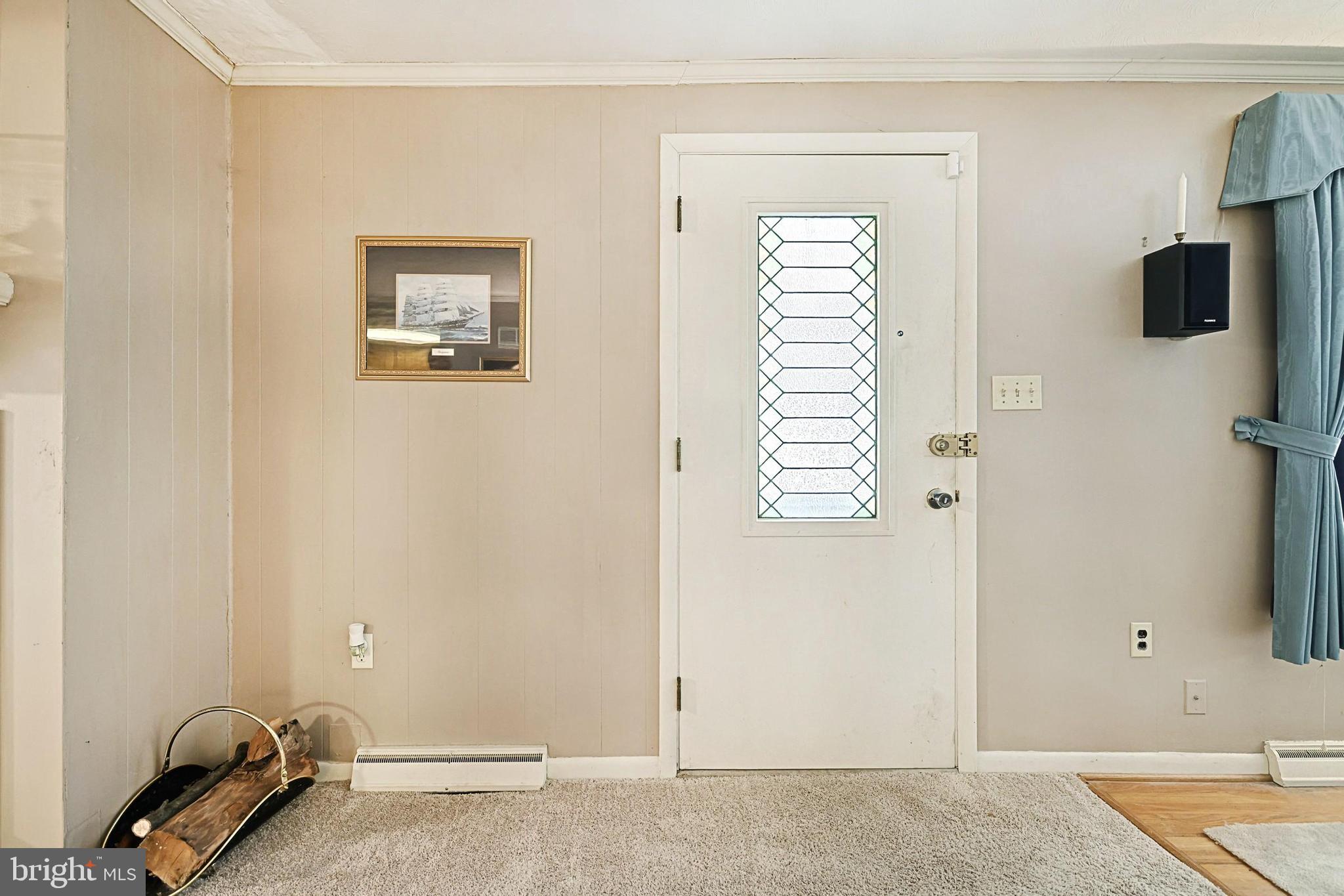 1863 Marigold Road York, PA 17408 - Photo 4 of 34