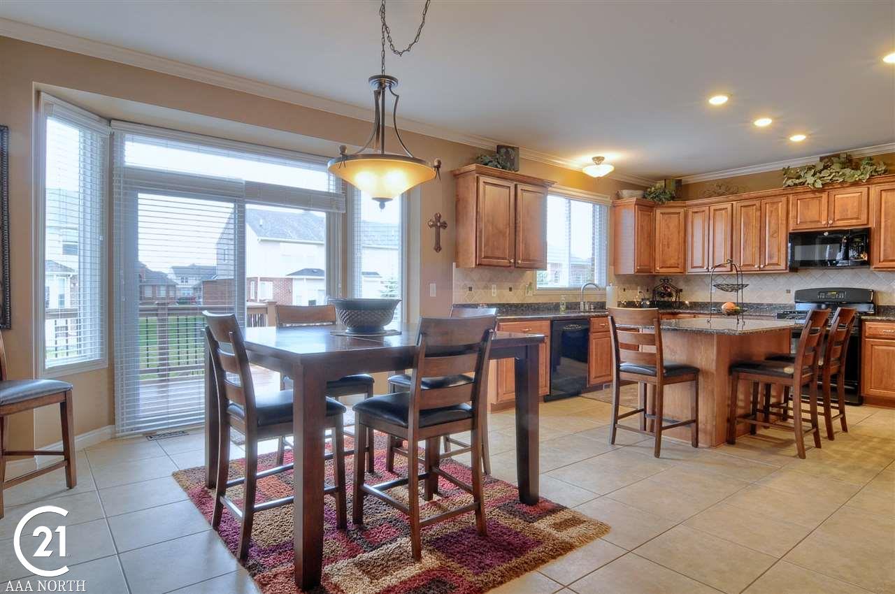50289 Nesting Ridge Drive Macomb, MI 48044 - Photo 6 of 32 Eat-In Kitchen