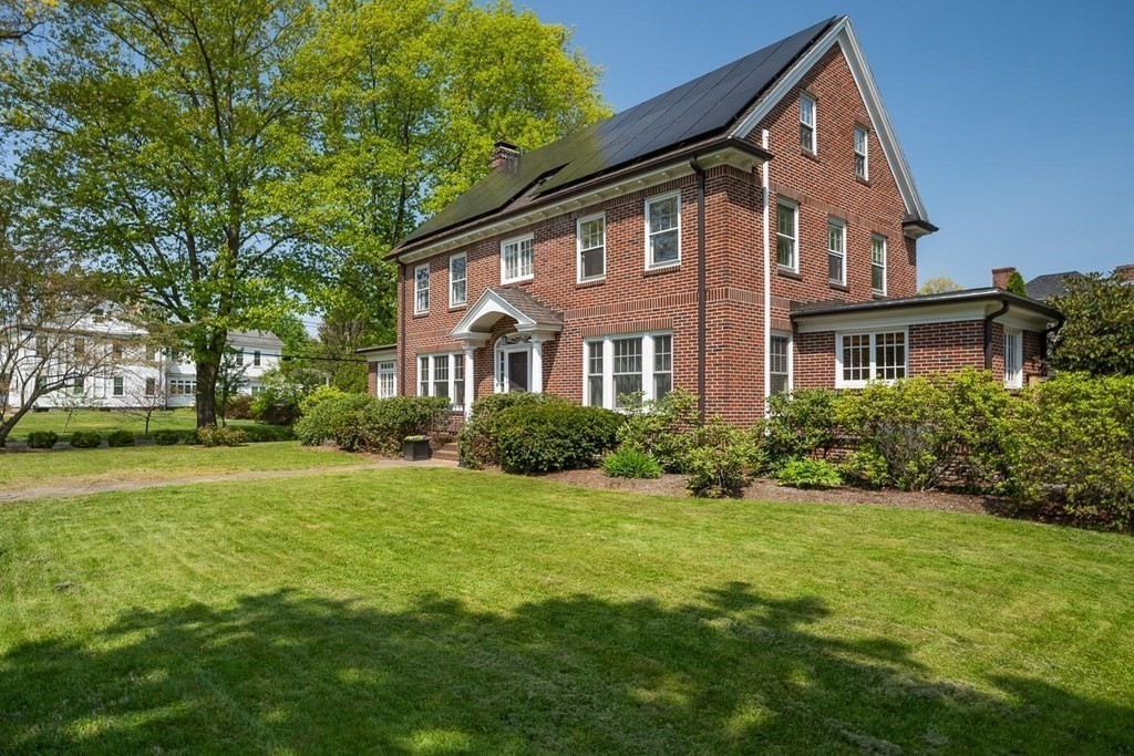197 Amity Street Amherst, MA 01002 - Photo 1 of 42 Gallery Image 1