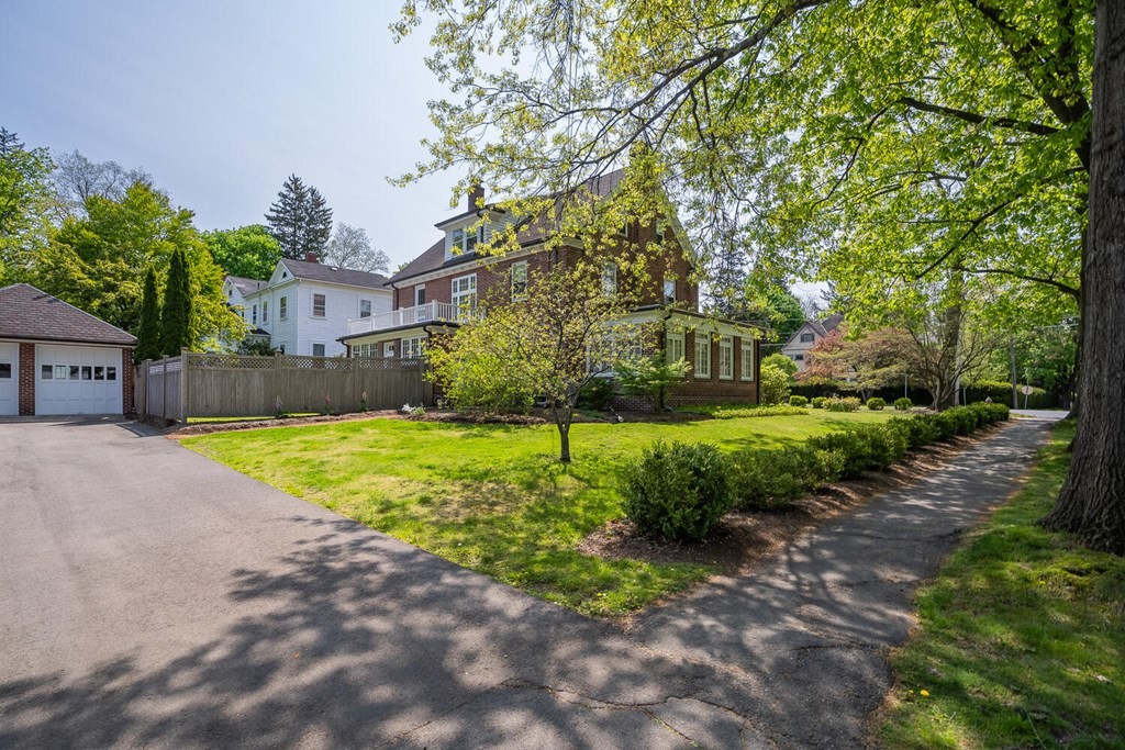 197 Amity Street Amherst, MA 01002 - Photo 41 of 42 Gallery Image 41