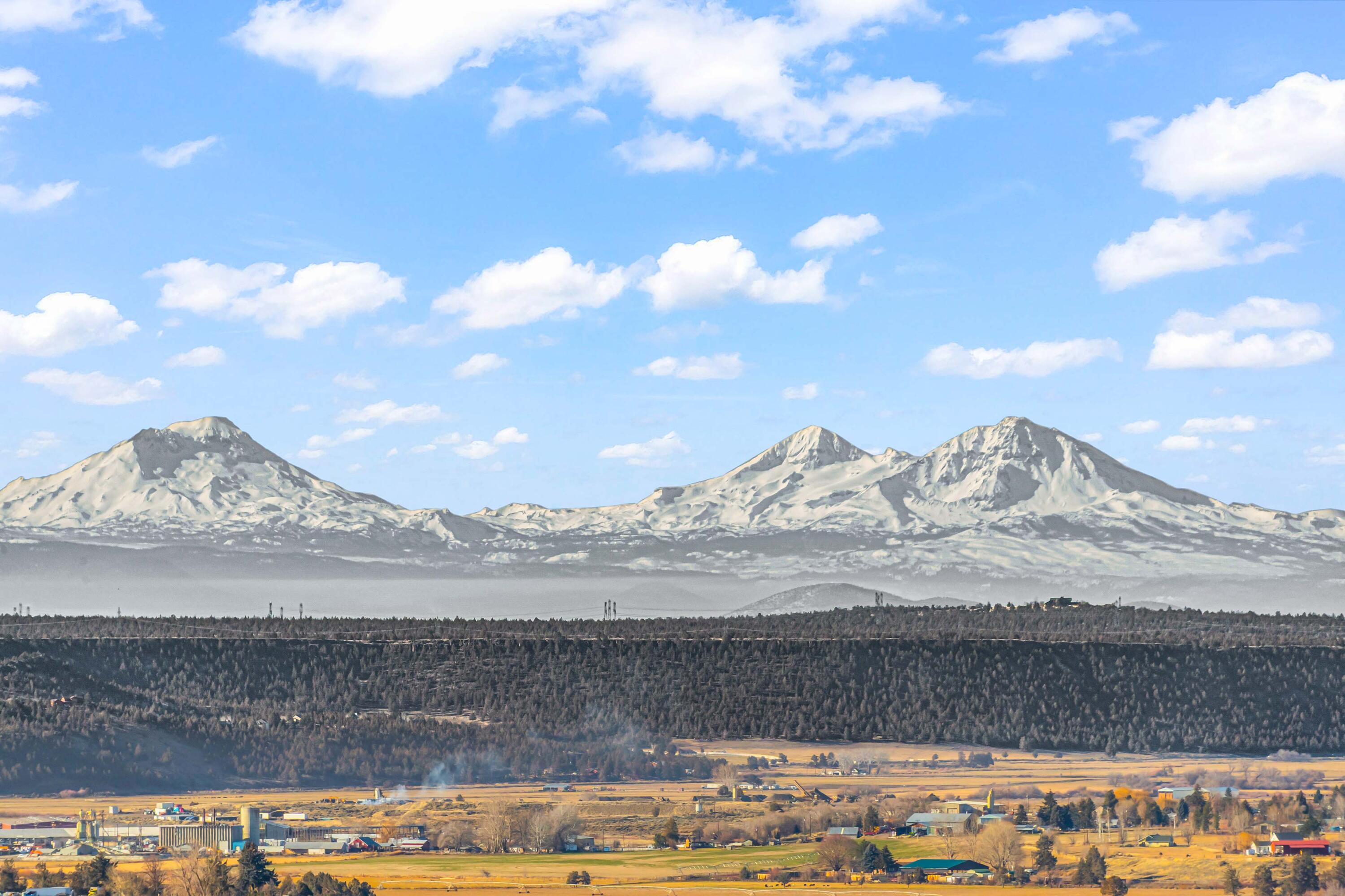5582 North Mckay Road Prineville, OR 97754 - Photo 5 of 54 a view of ocean