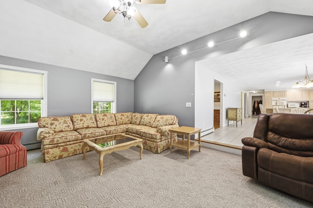 7 Fuller Lane Boxford, MA 01921 - Photo 11 of 39 Gallery Image 11
