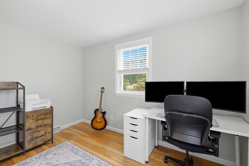 9 Claude Road Chelmsford, MA 01824 - Photo 21 of 42
