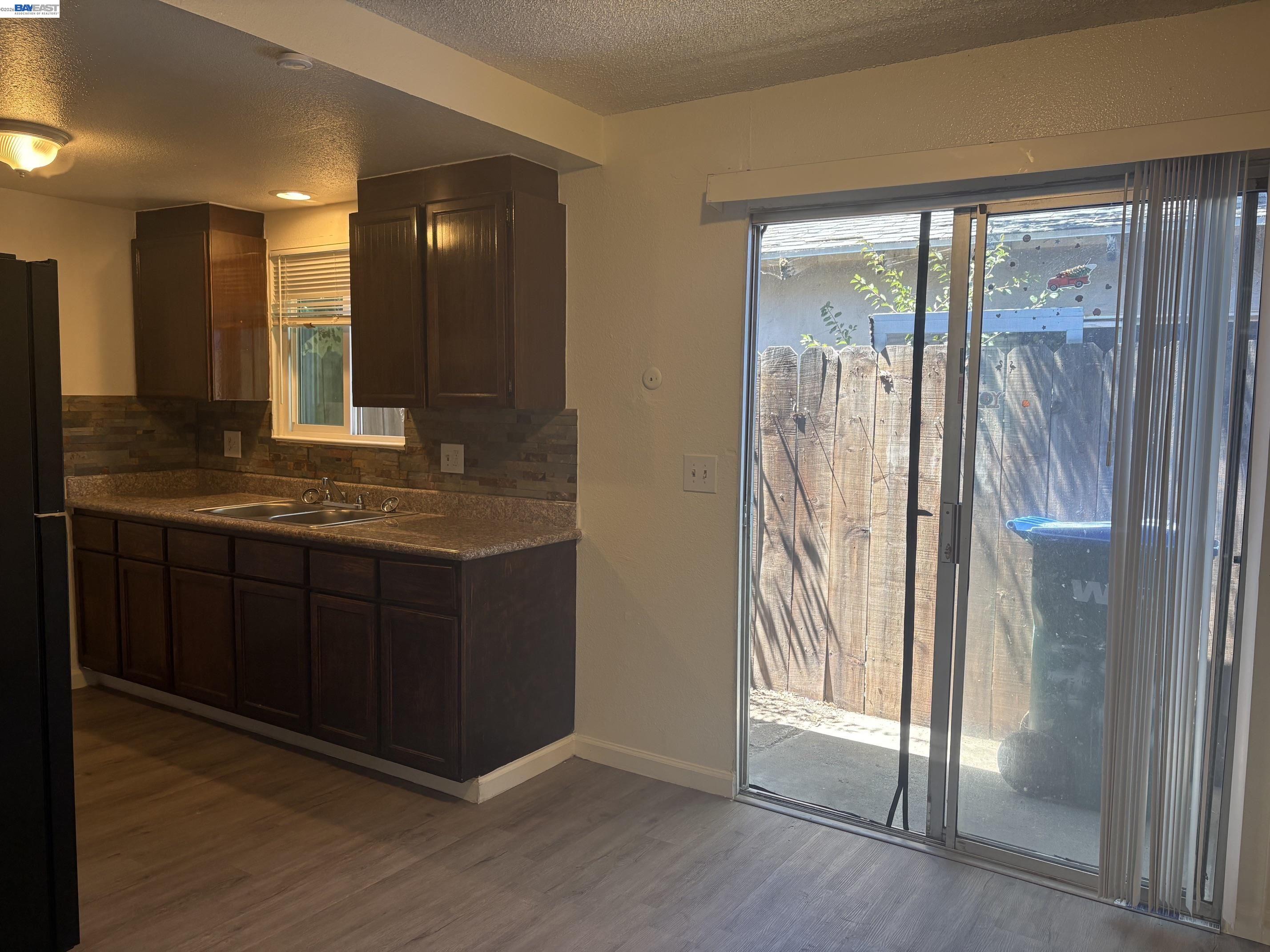 722 East Swain Road Stockton, CA 95207 - Photo 17 of 19